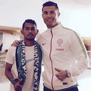 Photo de Martunis Ronaldo