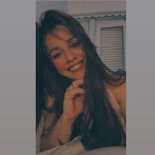 Nadia Diaz photo