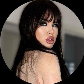 OBEY  ANGELINA photo