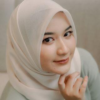 Reikhansa Aghniya photo