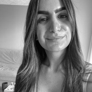 Sara Amiri photo