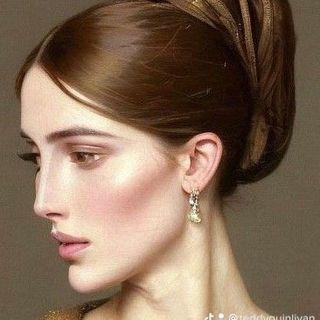 Theodora Quinlivan photo
