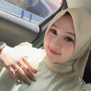 Foto de Yeyen Novita78